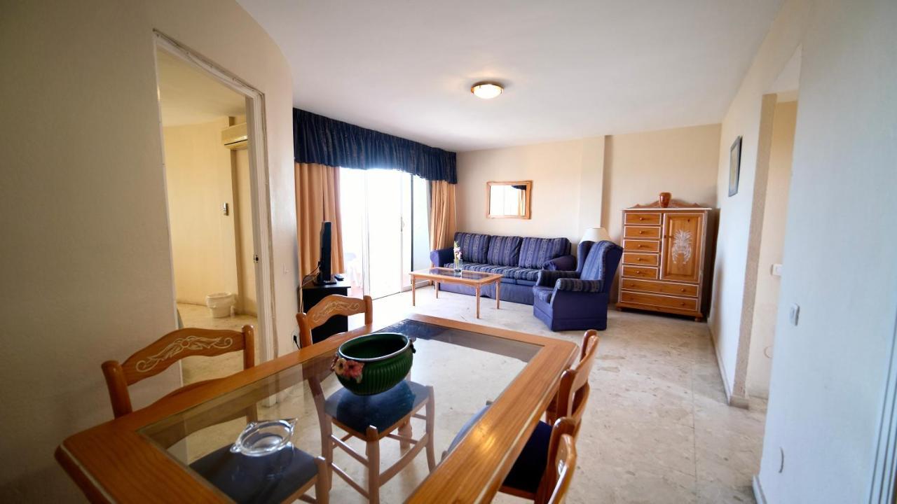 Coronado Apartment *